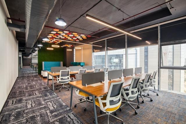 Managed office floor